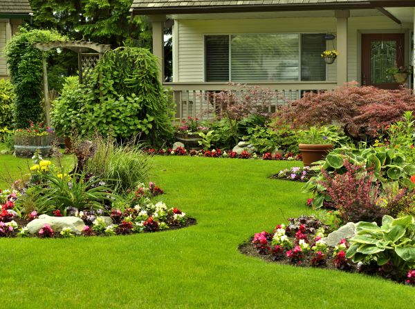 Flower Garden Planting in Coeur D Alene